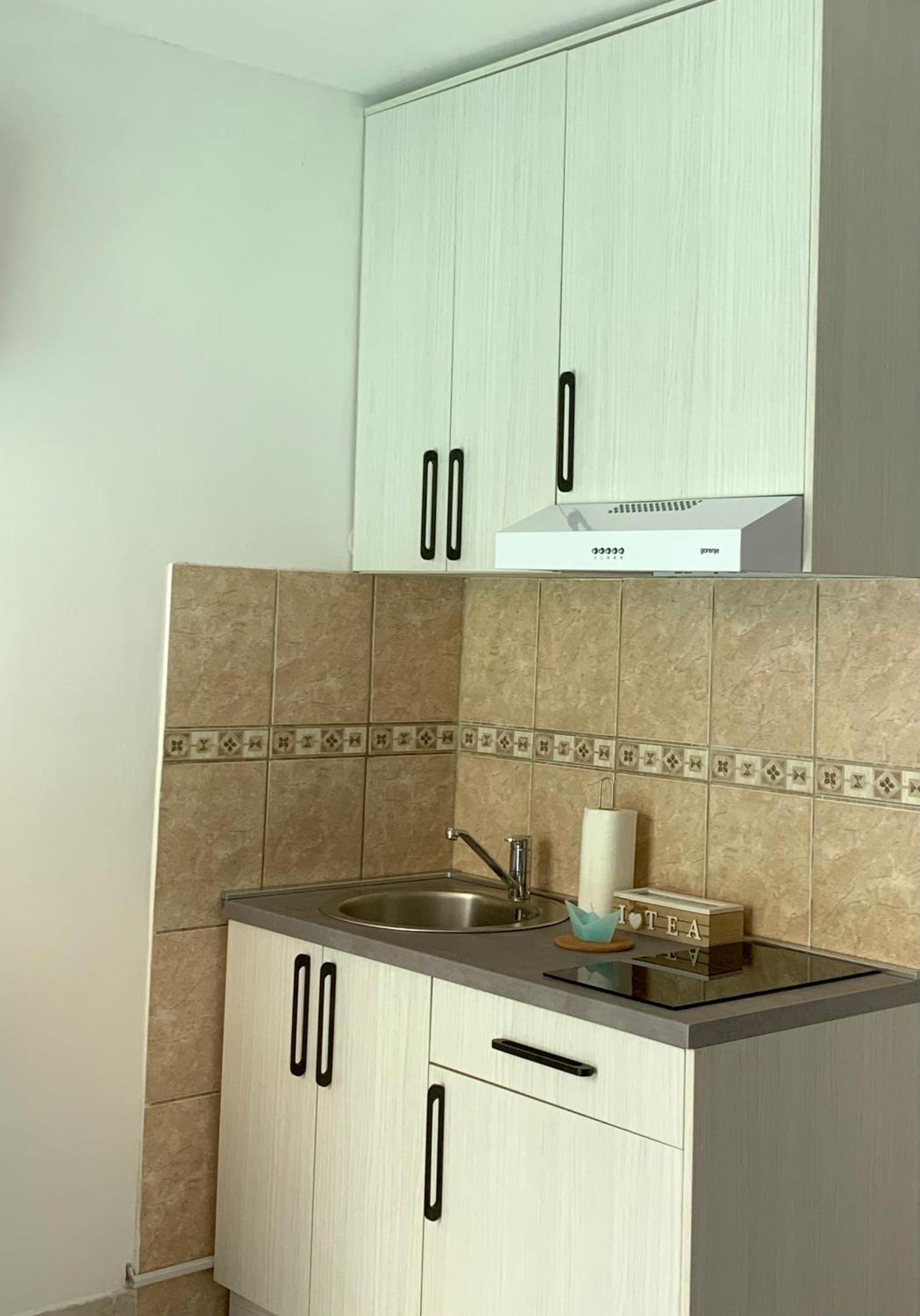 Apartman Dma Tivat Exteriör bild