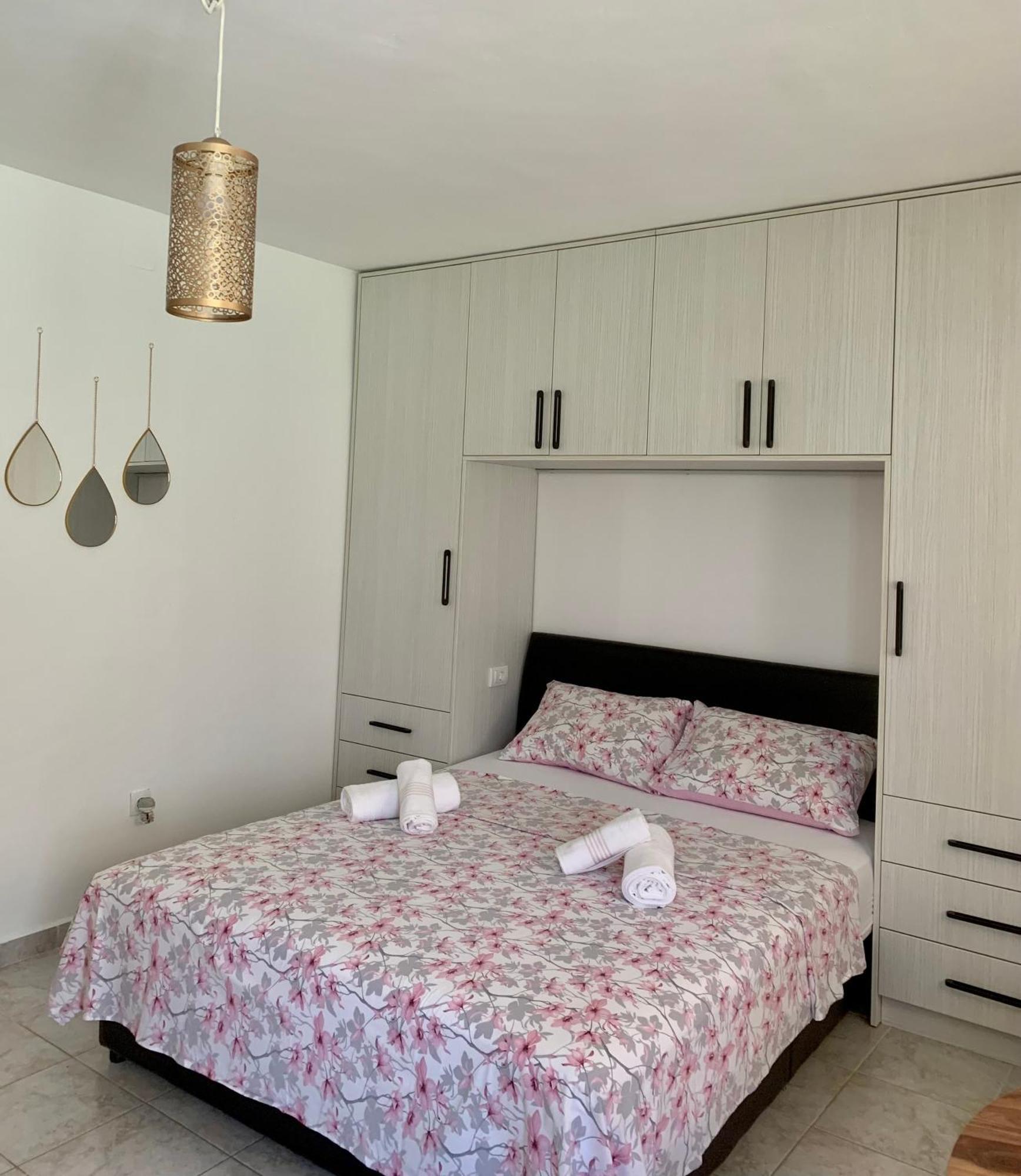 Apartman Dma Tivat Exteriör bild